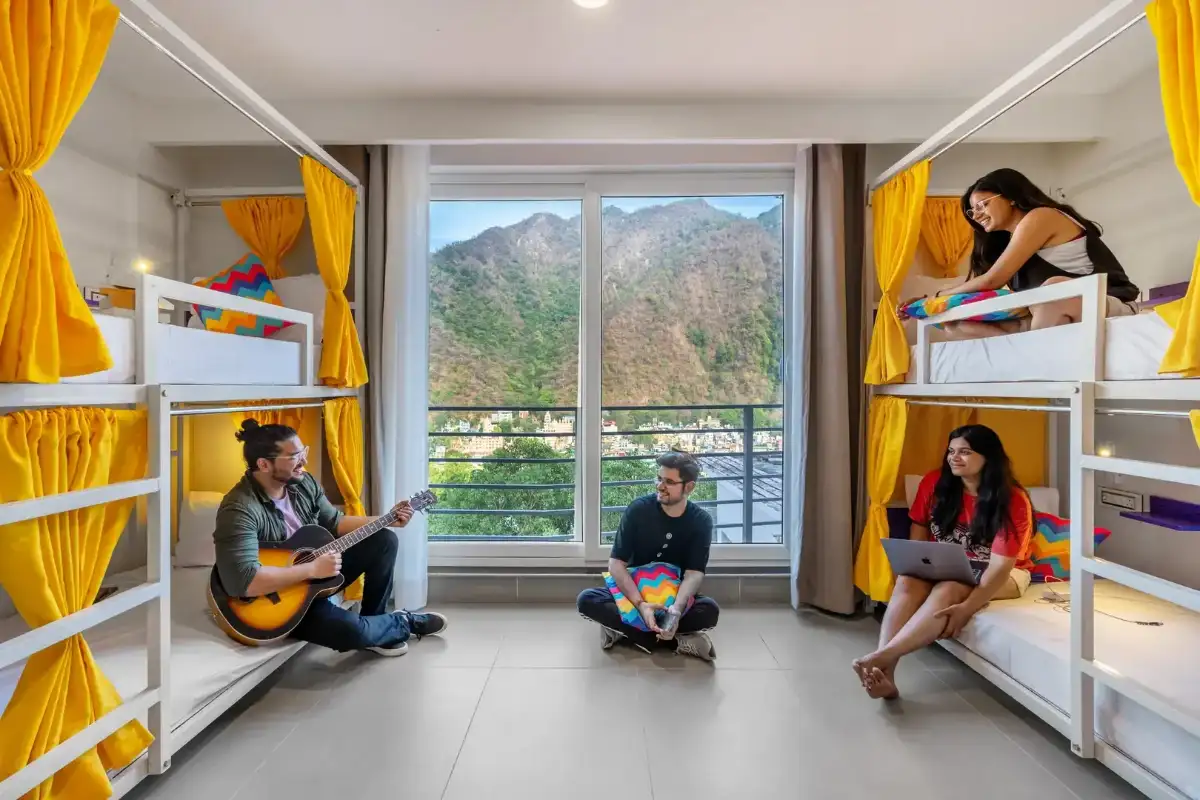Universe Stay Hostel – Deira Dubai