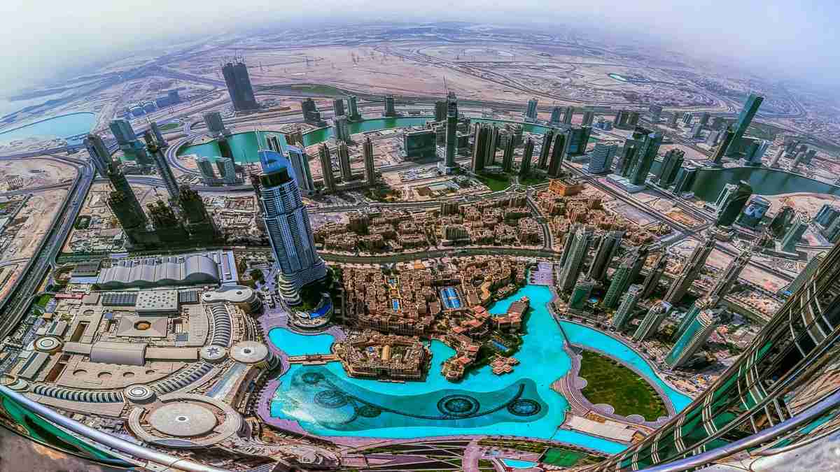 عمارة وهندسة عين دبي