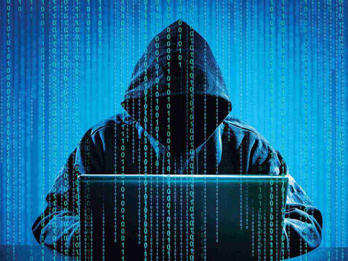 پلیس دبی یک میلیون درهم کلاهبرداری با هویت جعلی بانکی را بازگرداند