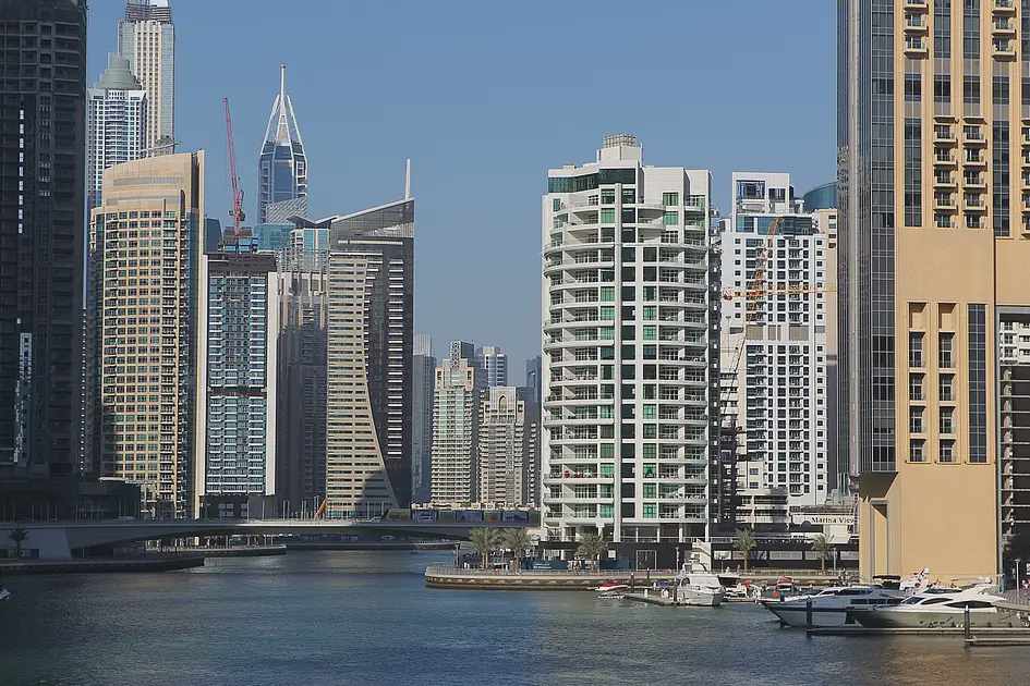 بيع العقار المؤجر في دبي لا يعني إخلاء المستأجر فوراً